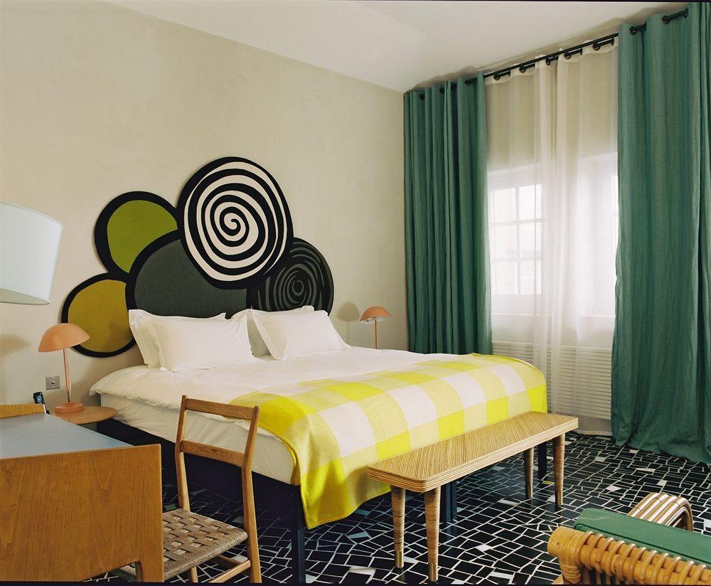 Hotel Du Cloitre Арл Екстериор снимка