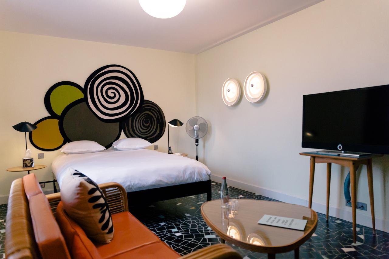 Hotel Du Cloitre Арл Екстериор снимка
