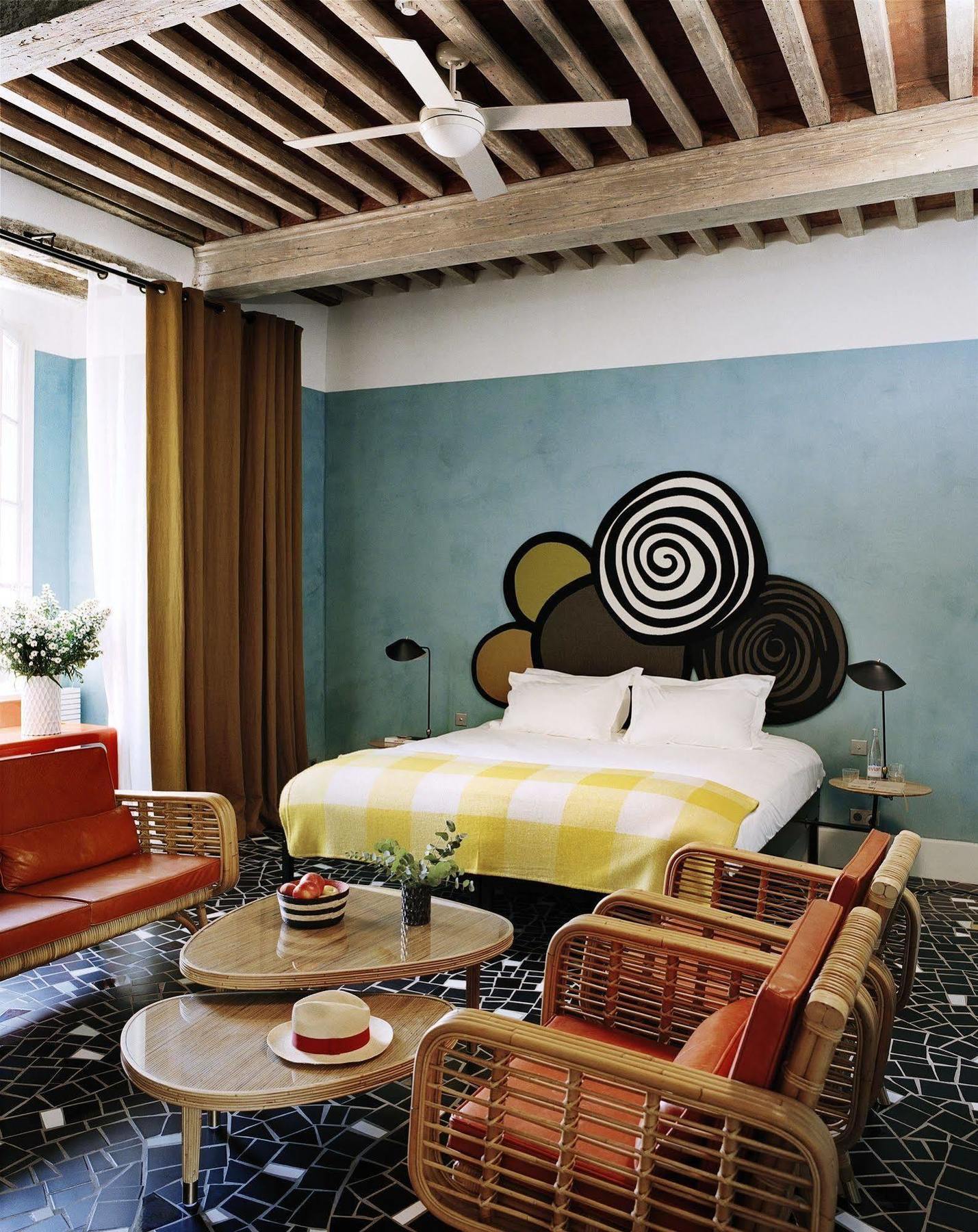 Hotel Du Cloitre Арл Екстериор снимка