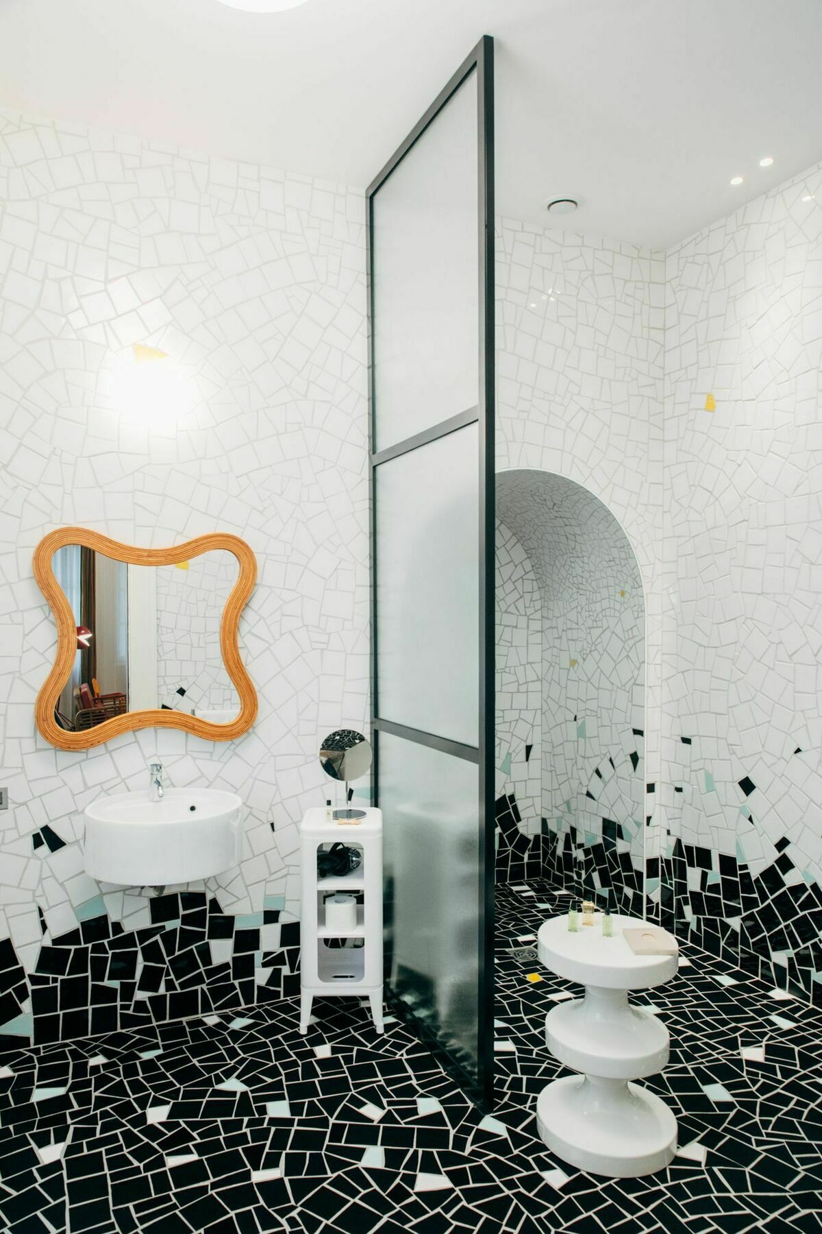 Hotel Du Cloitre Арл Екстериор снимка